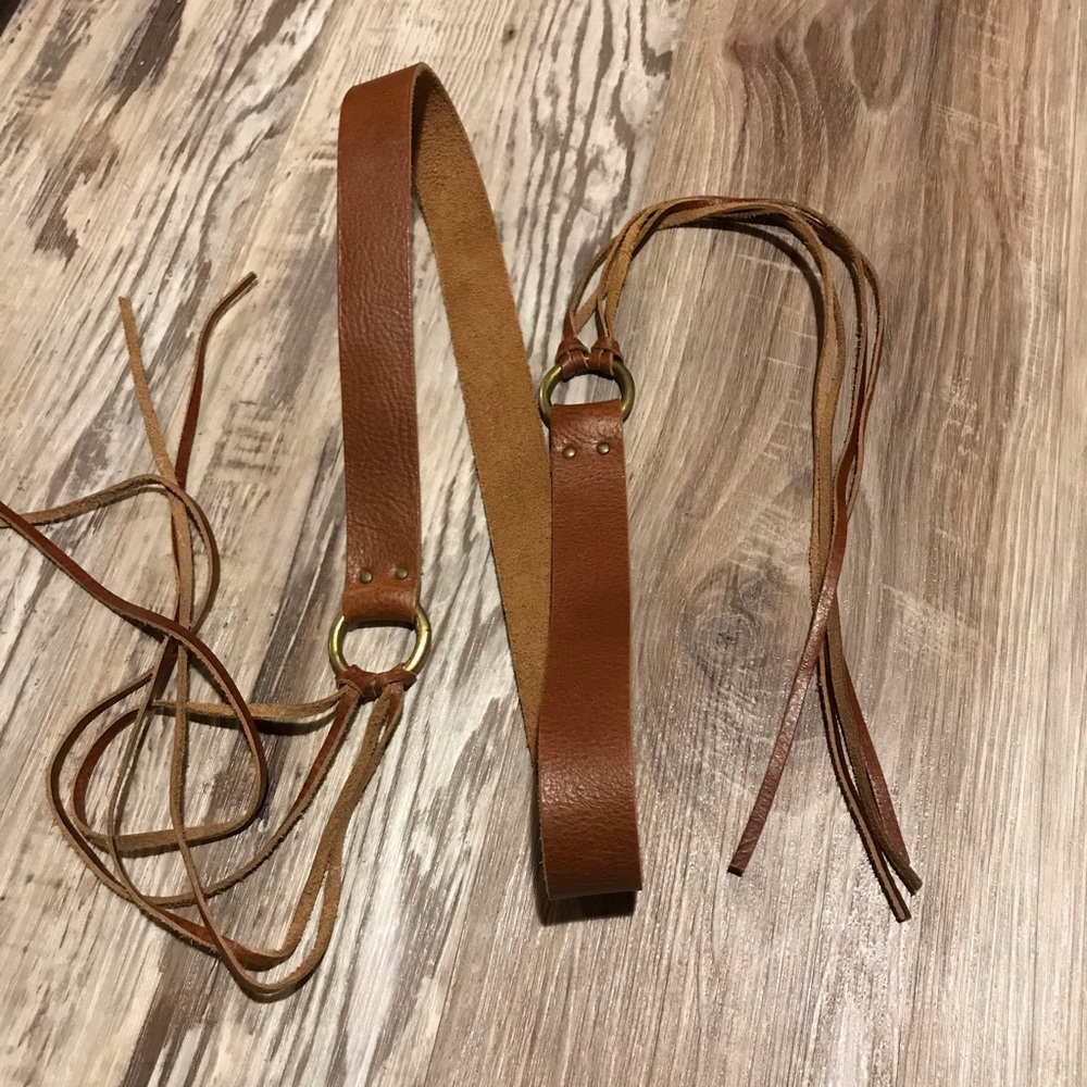Brown leather tie belt long fringe brass hardware - Picture 2 of 8